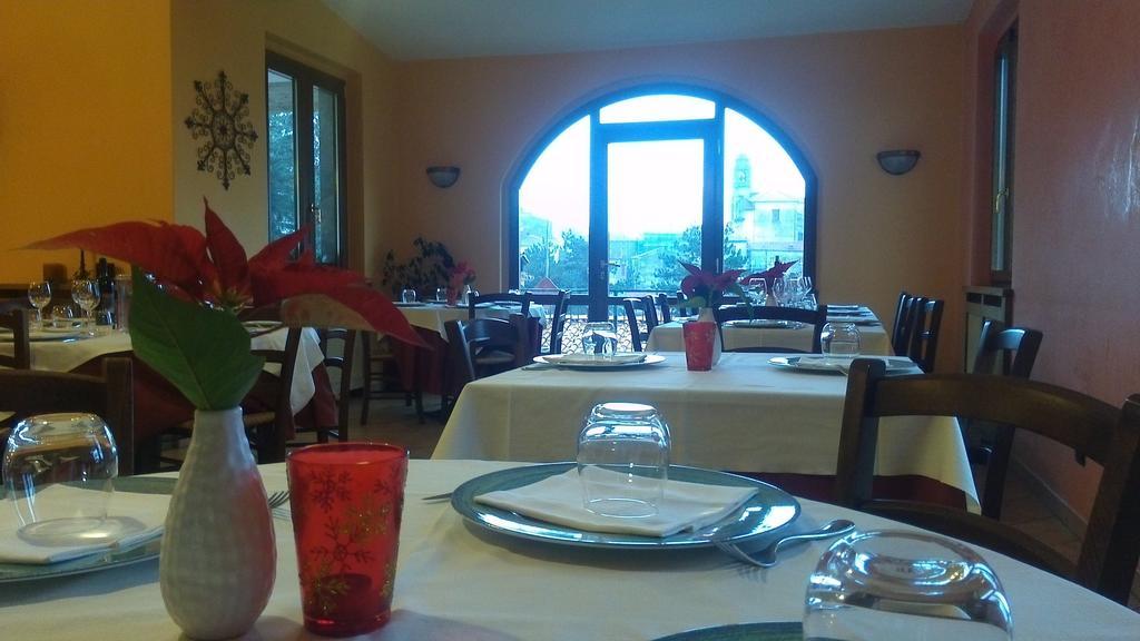 Hotel Ristorante El Caracol Mulazzo Εξωτερικό φωτογραφία