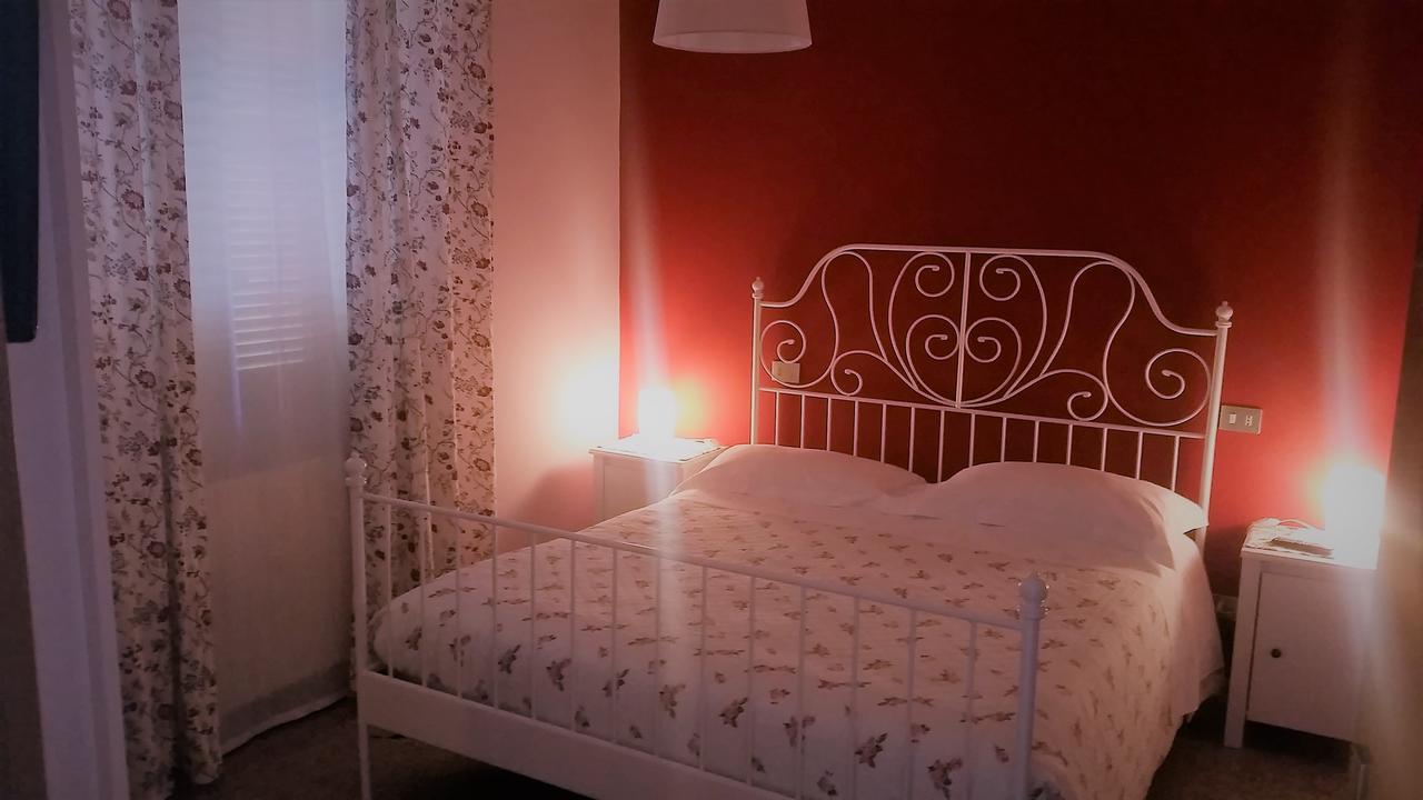 Hotel Ristorante El Caracol Mulazzo Εξωτερικό φωτογραφία
